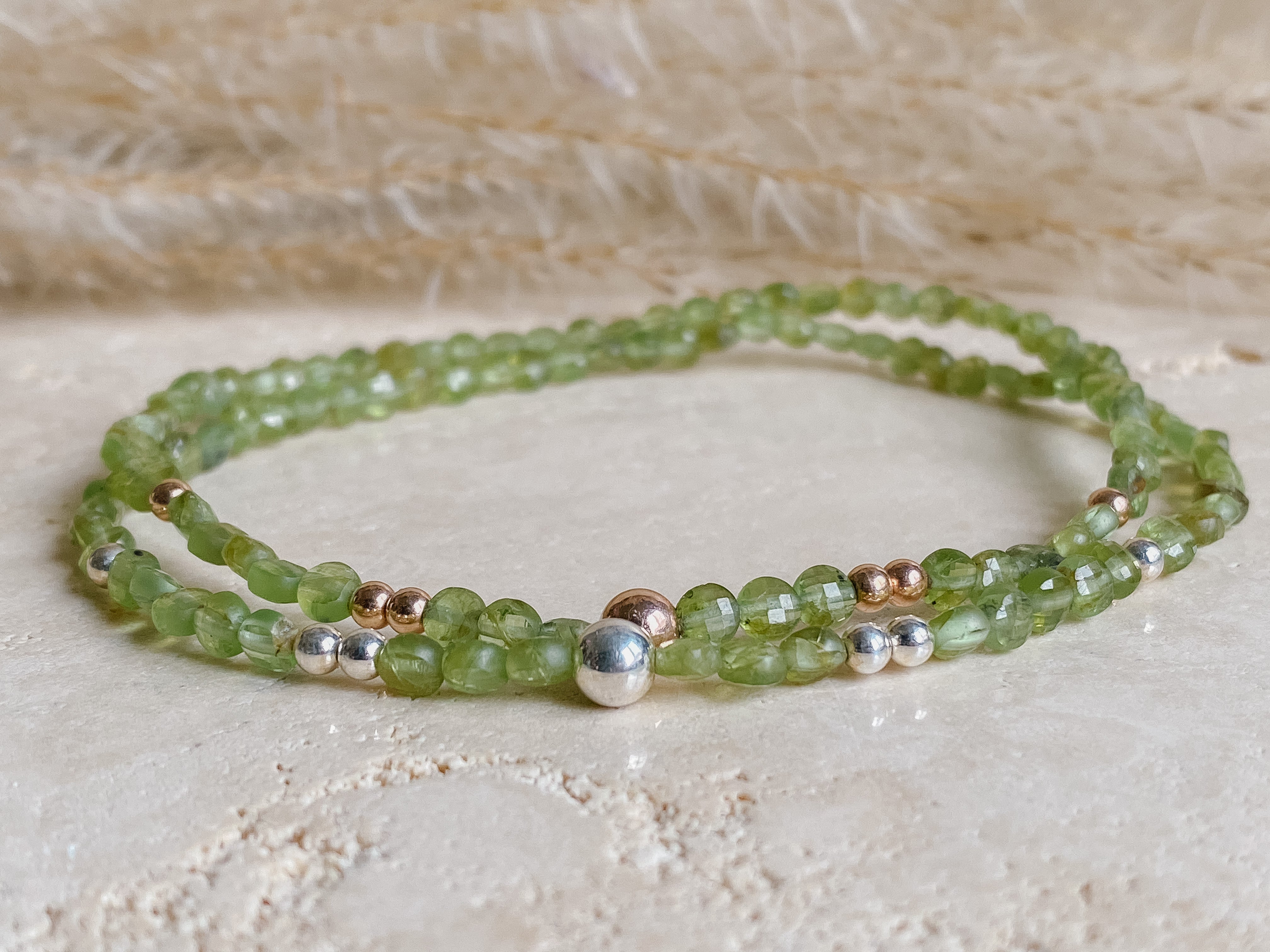 Peridot on sale bead bracelet